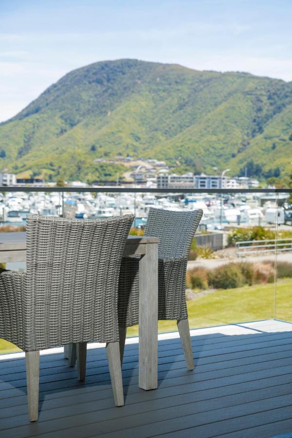 Boathouse Apartments بِكتون المظهر الخارجي الصورة